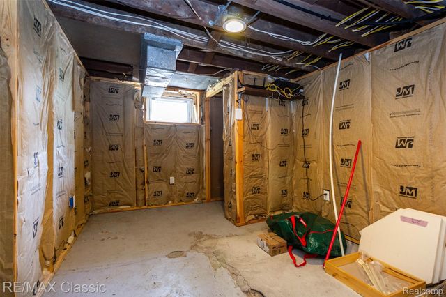 316 E Liberty Street, Milford Village, MI 48381