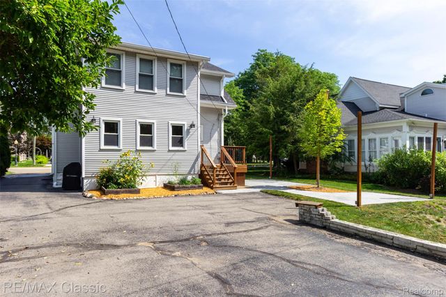 316 E Liberty Street, Milford Village, MI 48381