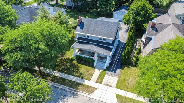 316 E Liberty Street, Milford Village, MI 48381