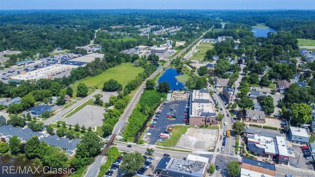 316 E Liberty Street, Milford Village, MI 48381