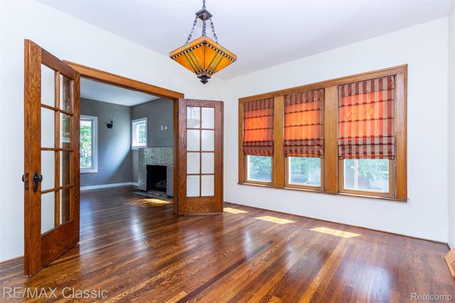 316 E Liberty Street, Milford Village, MI 48381