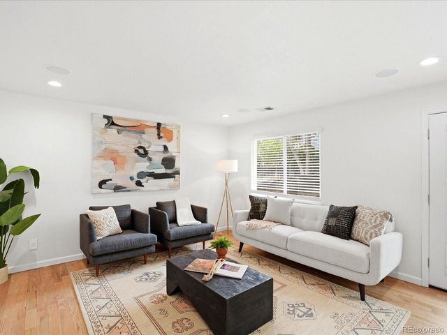 5407 S Xenon St, Littleton, CO 80127