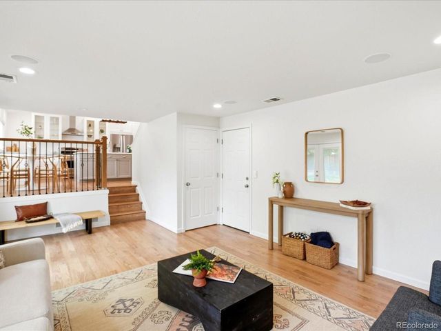 5407 S Xenon St, Littleton, CO 80127