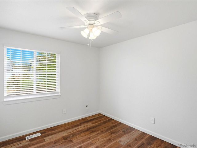 5407 S Xenon St, Littleton, CO 80127