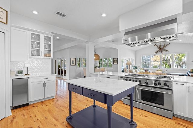 520 LAKE MILLS ROAD, Chuluota, FL 32766