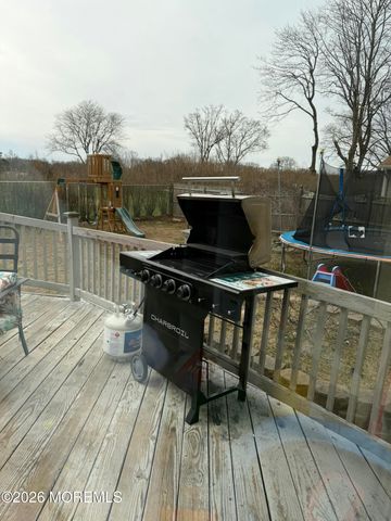 41 Dwight Drive, Ocean Twp, NJ 07712