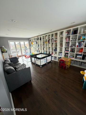 41 Dwight Drive, Ocean Twp, NJ 07712