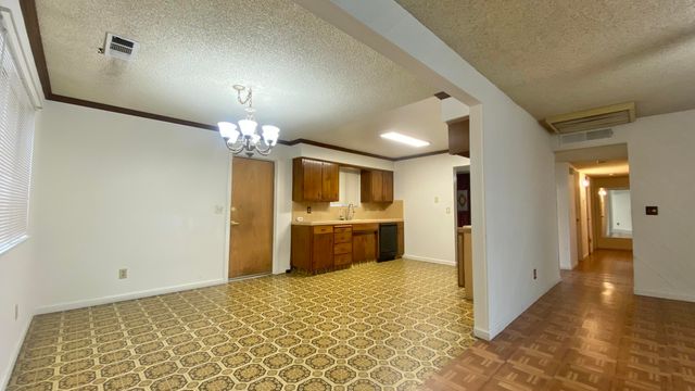 3005 S Verde Vista Street, Visalia, CA 93277