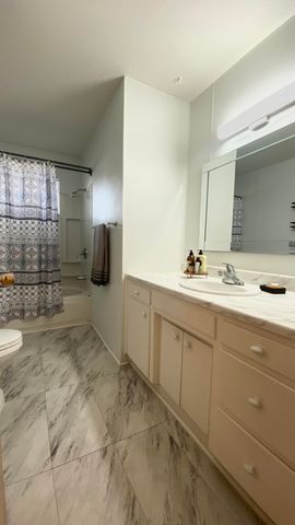 3005 S Verde Vista Street, Visalia, CA 93277