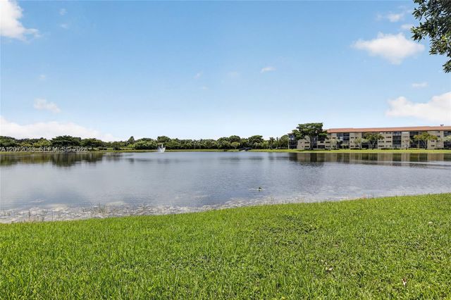 13800 SW 14th Street 114C, Pembroke Pines, FL 33027