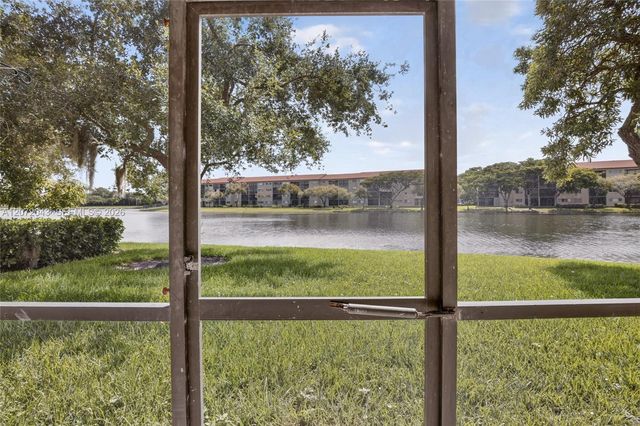 13800 SW 14th Street 114C, Pembroke Pines, FL 33027