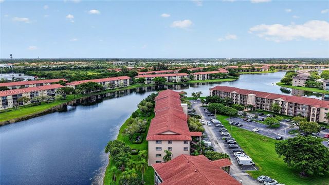 13800 SW 14th Street 114C, Pembroke Pines, FL 33027