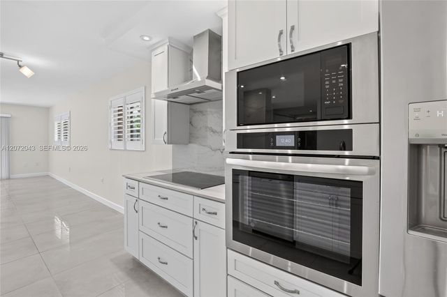 13800 SW 14th Street 114C, Pembroke Pines, FL 33027