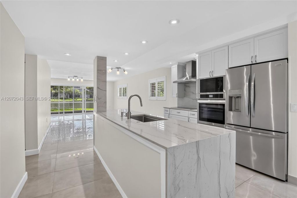13800 SW 14th Street 114C, Pembroke Pines, FL 33027