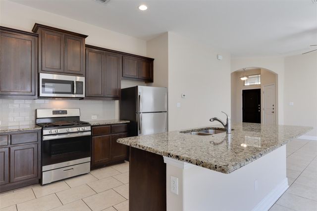 420 Blue Waterleaf LN, Georgetown, TX 78626