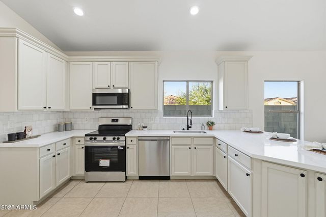 12105 W OCOTILLO Lane, El Mirage, AZ 85335