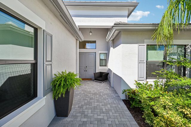 12274 SW Saltwater Dr, Port St Lucie, FL 34987