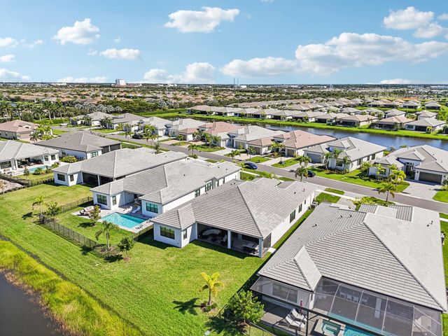 12274 SW Saltwater Dr, Port St Lucie, FL 34987