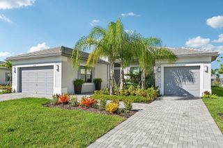 12274 SW Saltwater Dr, Port St Lucie, FL 34987