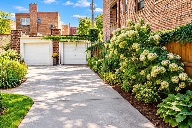 7225-27 S Yates Boulevard, Chicago, IL 60649