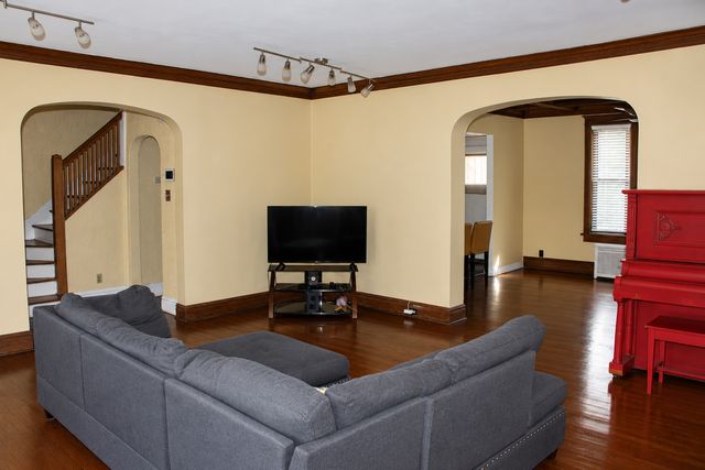 7225-27 S Yates Boulevard, Chicago, IL 60649