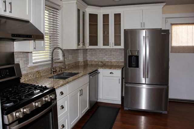 7225-27 S Yates Boulevard, Chicago, IL 60649