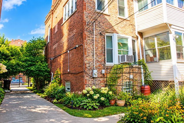 7225-27 S Yates Boulevard, Chicago, IL 60649
