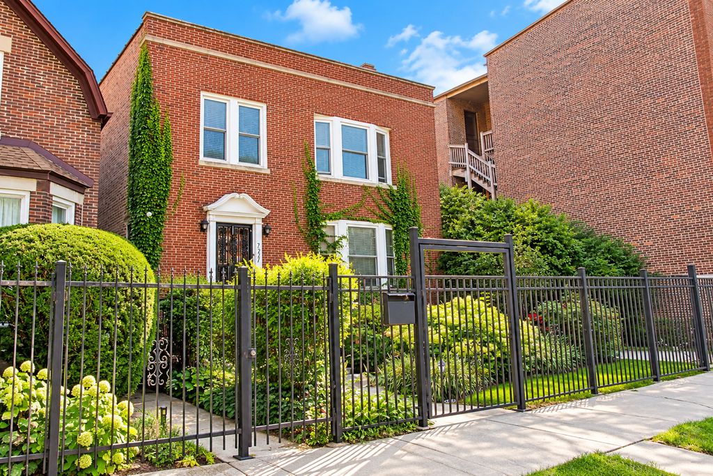 7225-27 S Yates Boulevard, Chicago, IL 60649