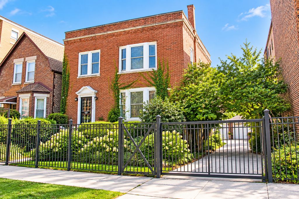 7225-27 S Yates Boulevard, Chicago, IL 60649 — photo 2