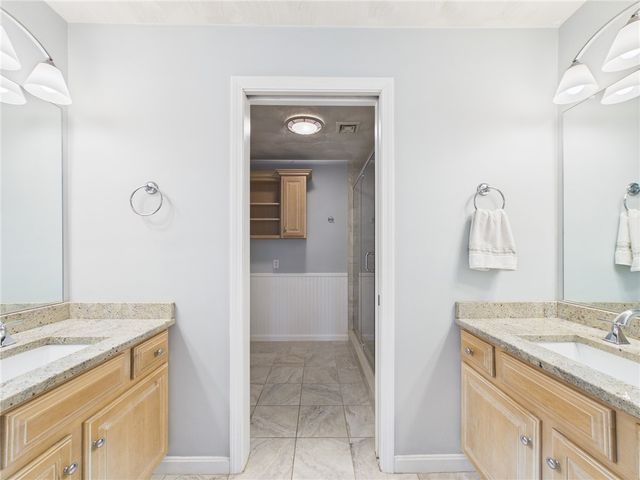 246 Spencer Woods Drive, Warwick, RI 02818