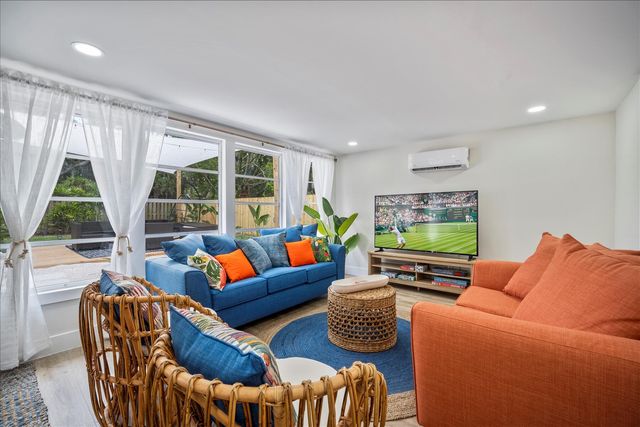 2706 10th Avenue, Vero Beach, FL 32960