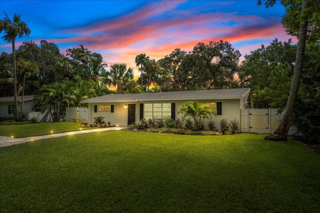 2706 10th Avenue, Vero Beach, FL 32960