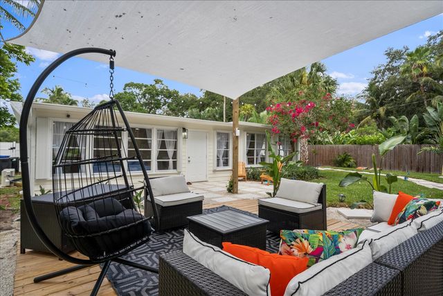 2706 10th Avenue, Vero Beach, FL 32960