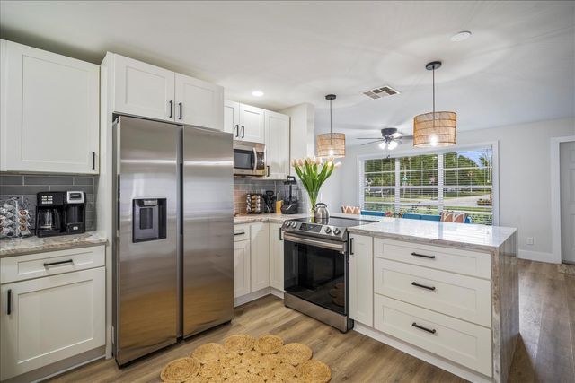 2706 10th Avenue, Vero Beach, FL 32960