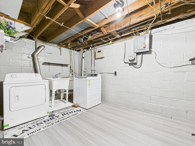 3213 DOYCRON CT, Baltimore, MD 21207