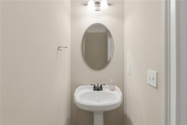 2572 Carnot Court, Duluth, GA 30097
