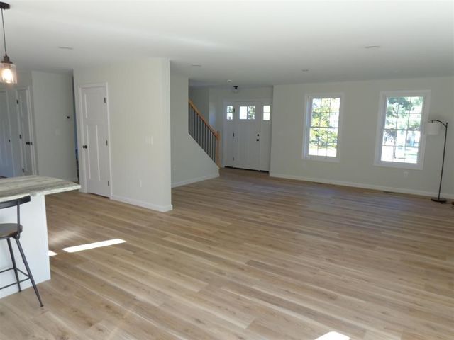 97 Fairview Drive, Pittsfield, NH 03263