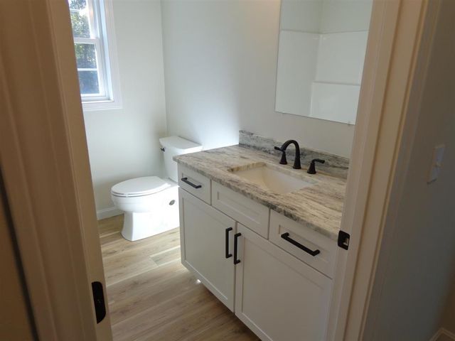 97 Fairview Drive, Pittsfield, NH 03263