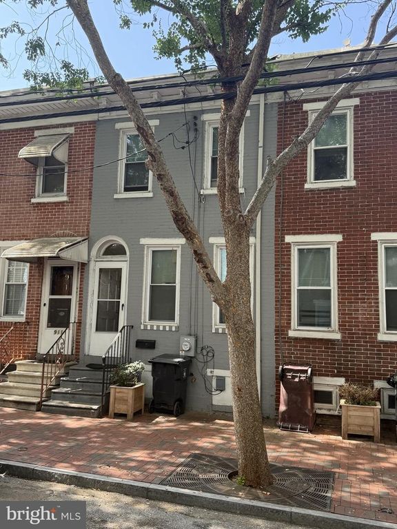 913 CLIFFORD BROWN WALK, Wilmington, DE 19801