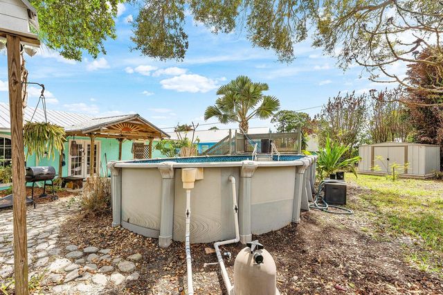 2114 SE Midtown Road, Port St. Lucie, FL 34952