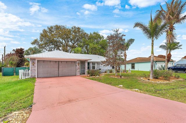 2114 SE Midtown Road, Port St. Lucie, FL 34952