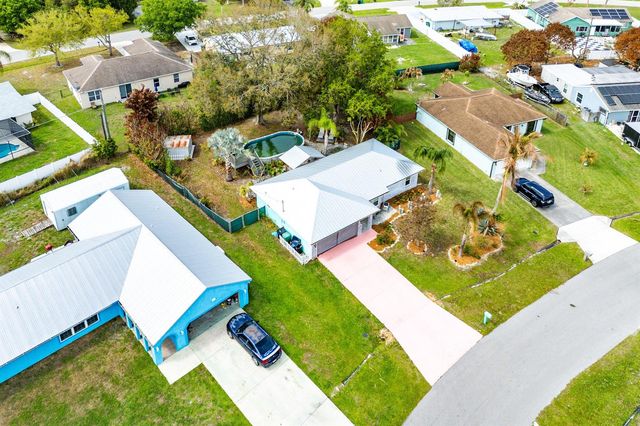 2114 SE Midtown Road, Port St. Lucie, FL 34952