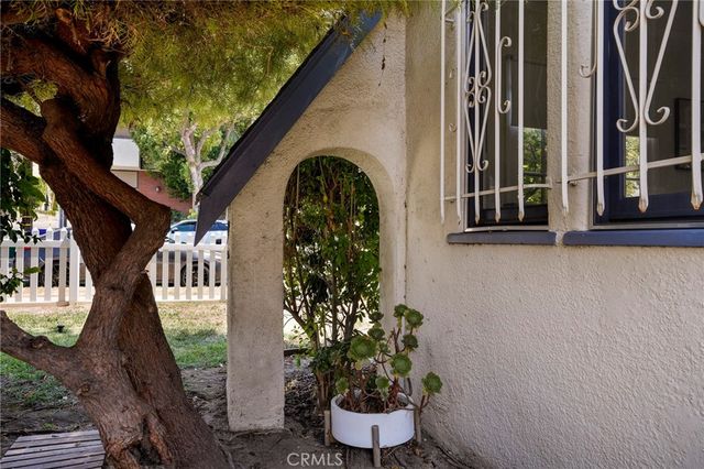 615 N 6th Street, Burbank, CA 91501