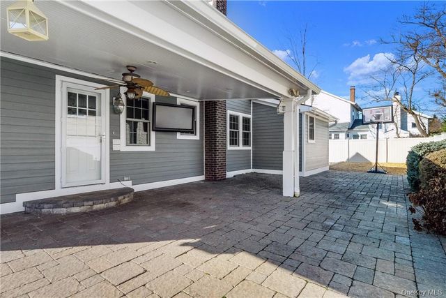 111 Frank Avenue, Mamaroneck, NY 10543