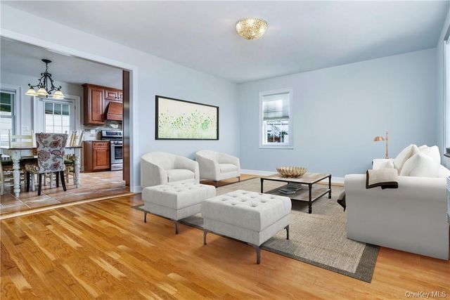 111 Frank Avenue, Mamaroneck, NY 10543