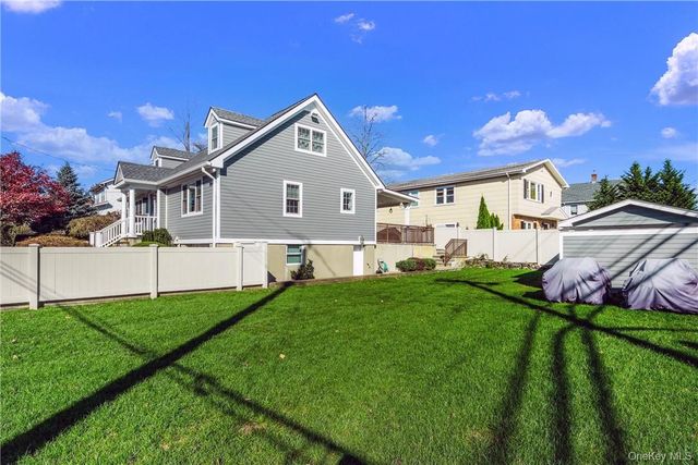 111 Frank Avenue, Mamaroneck, NY 10543