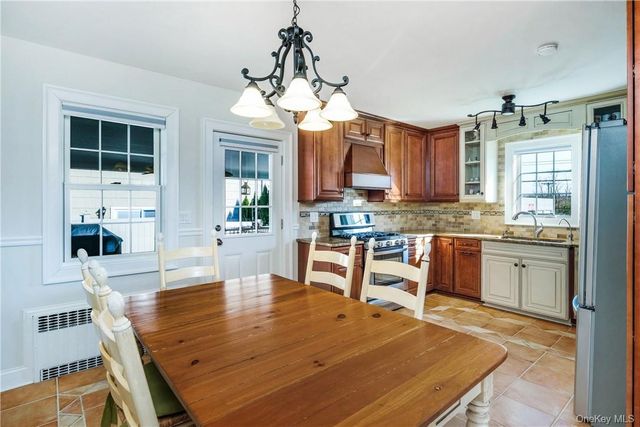 111 Frank Avenue, Mamaroneck, NY 10543