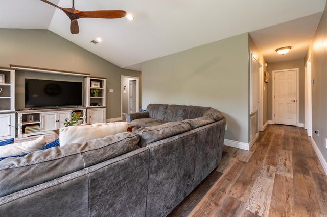 15 Judith Court, Cabot, AR 72023