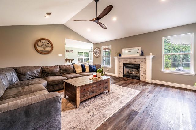 15 Judith Court, Cabot, AR 72023