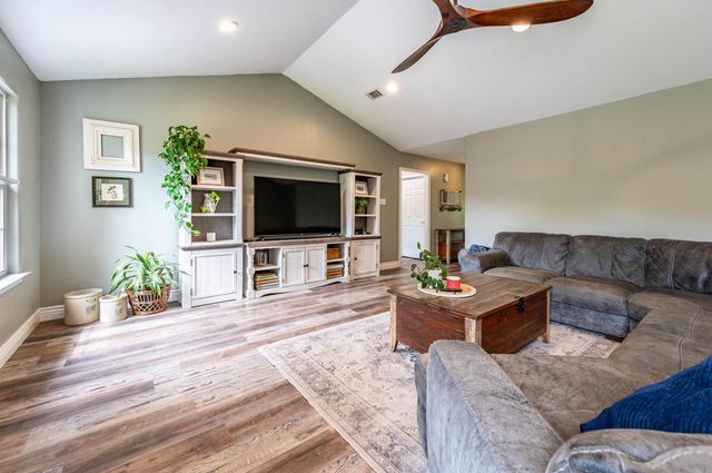 15 Judith Court, Cabot, AR 72023